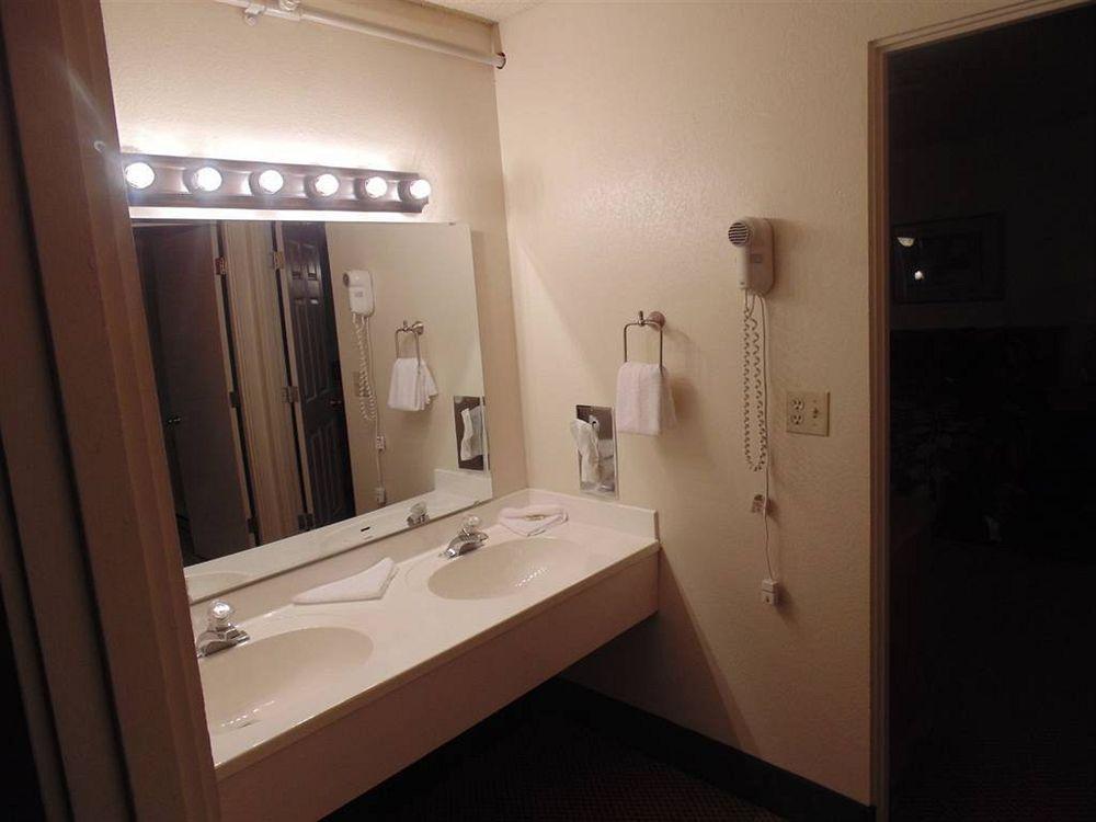 Barratt Inn Anchorage Airport Ngoại thất bức ảnh